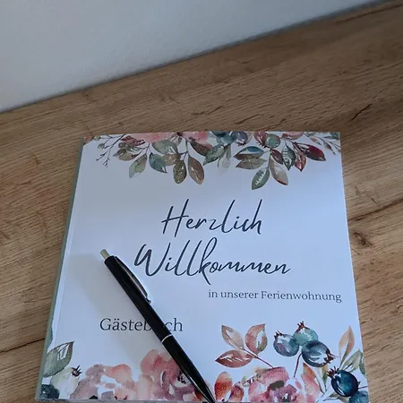 Ela's Kleine Auszeit - Im Herzen Der Wetterau Appartamento